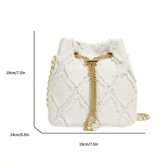 White Fashionable Women's Diamond Lattice One-Shoulder Bucket Bag - Picture 4 of 6